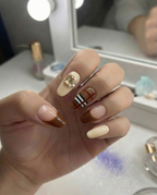 ☕️🧥 Trench Coat Latte