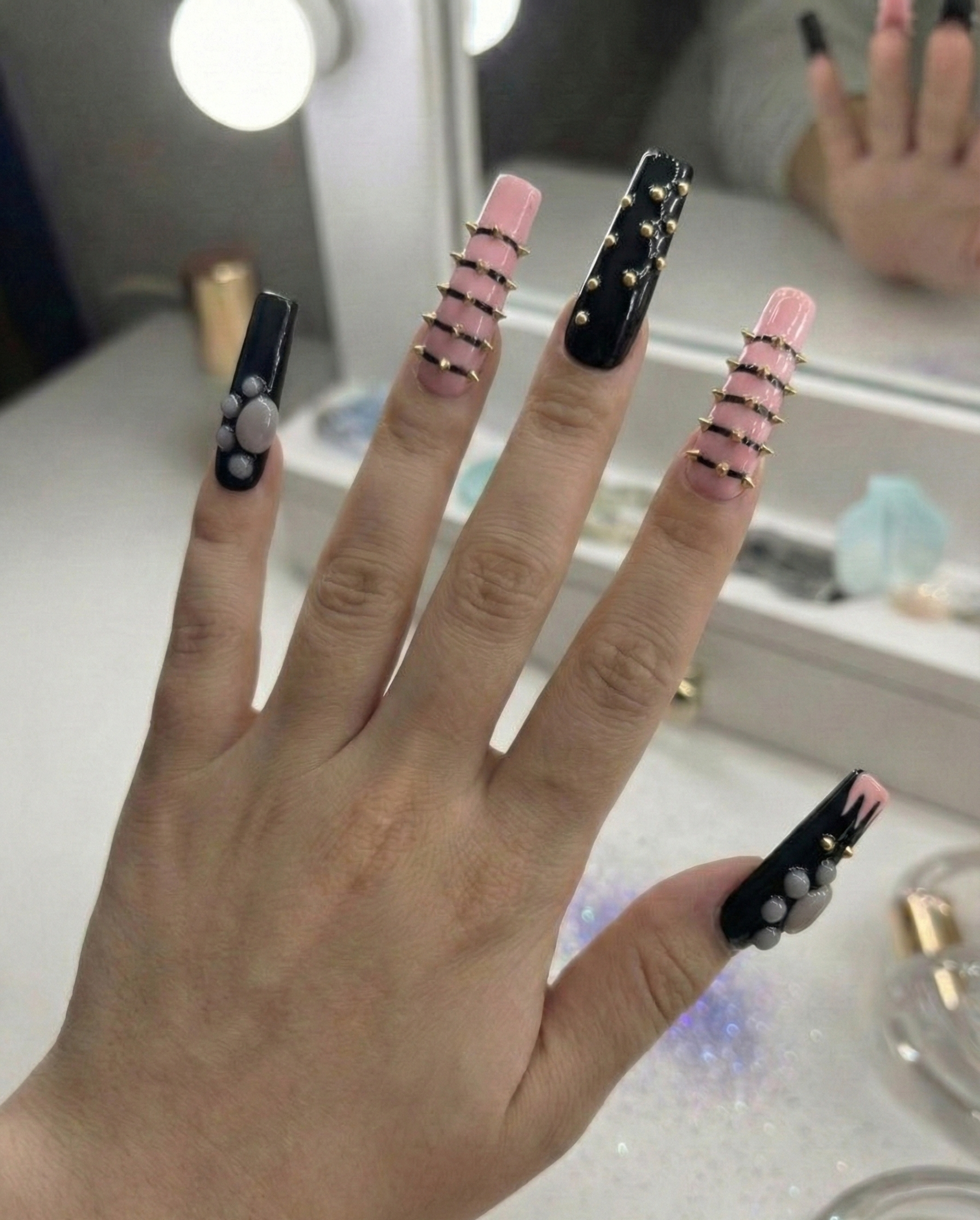 🩷🖤 Bubblegum Punk Spikes