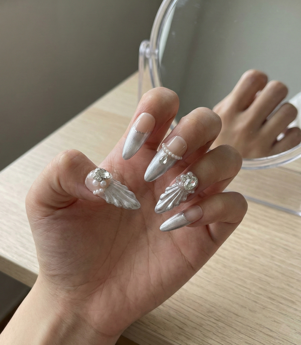 👑🧜‍♀️ Pearl Siren Tiara