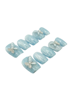 ❄️🎀 Frozen Bow Dreams