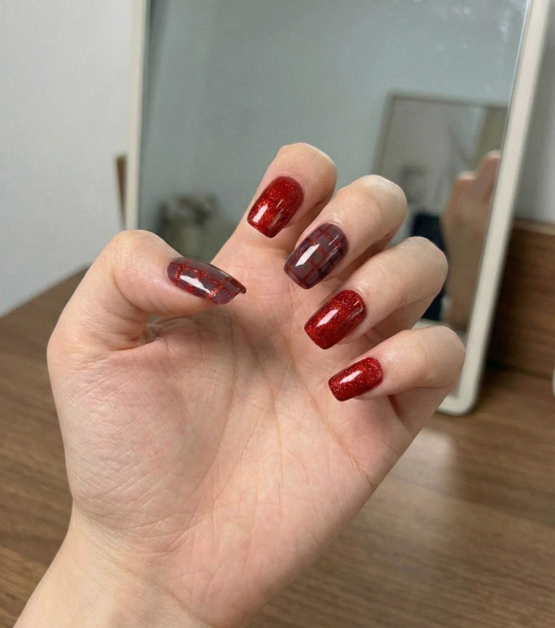 🧣❤️ Crimson Plaid Crush