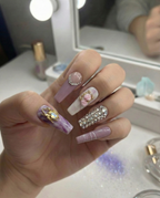 💜🕷️ Lavender Gothic Royalty