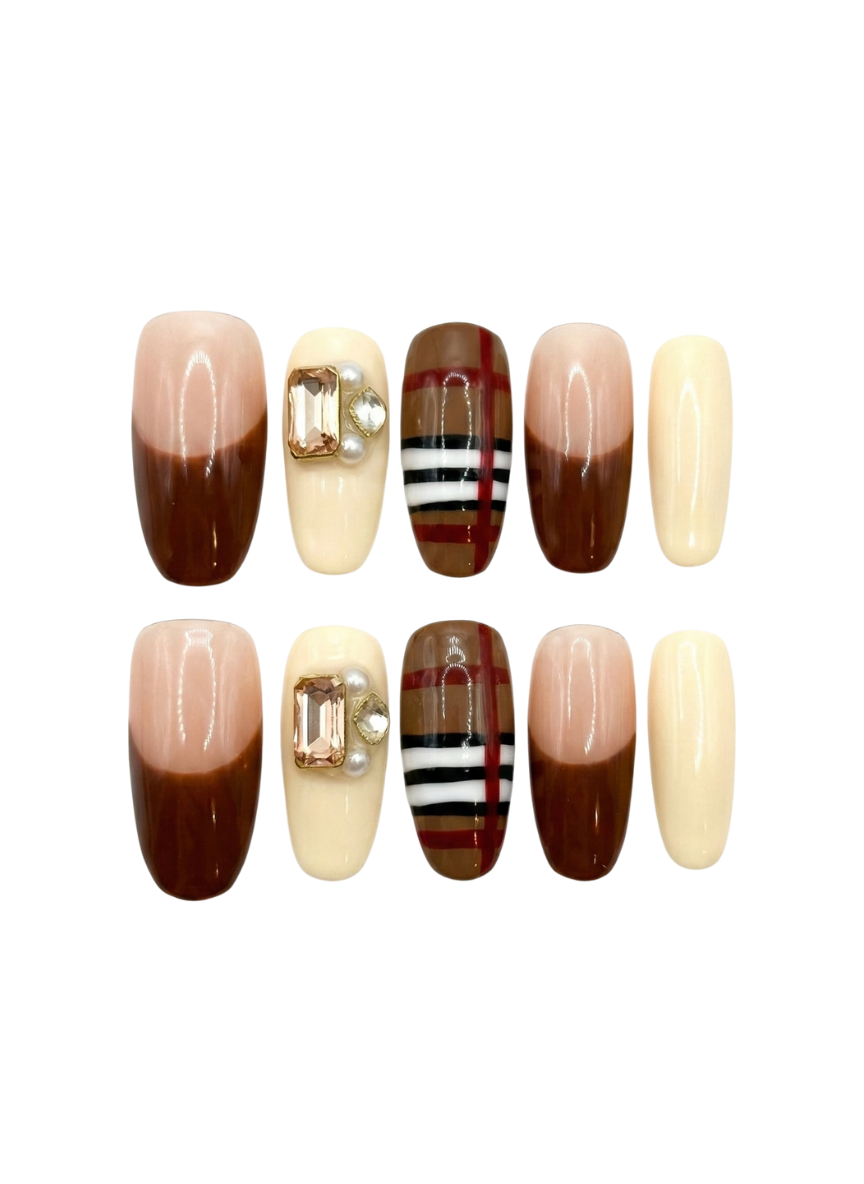 ☕️🧥 Trench Coat Latte